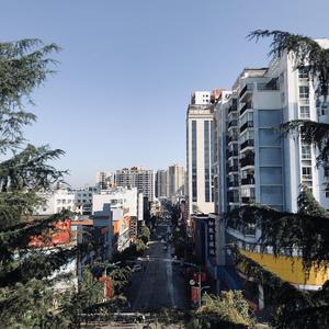 特级太黄A片两男一女
