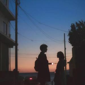 一级黄色片大鸡巴的大逼的内裤袜子
